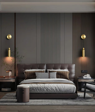 Madame Wall Lamp