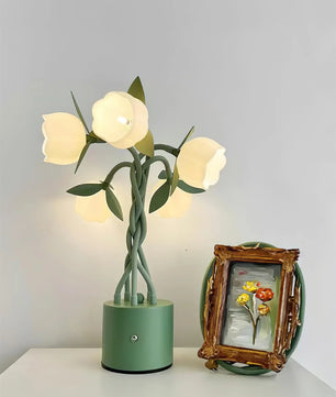 Faira Flower Table Lamp