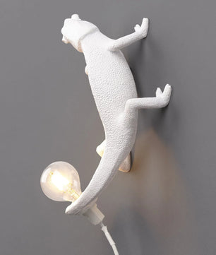 Chameleon Wall Lamp