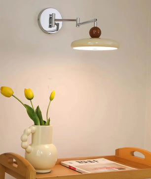 Carins Wall Lamp