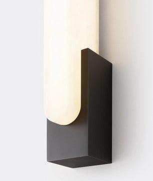 Agatha Wall Lamp