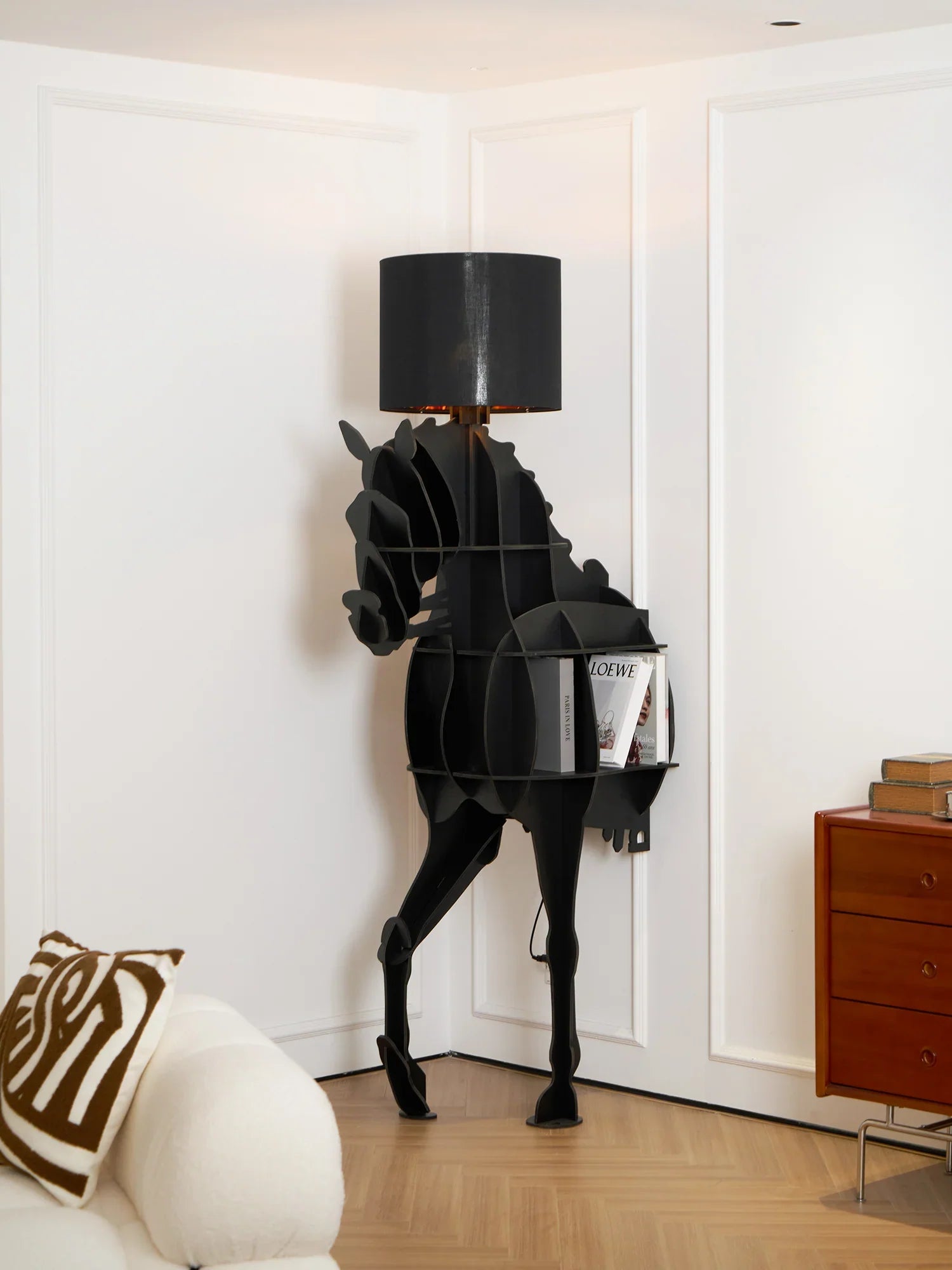 Tete Horse Floor Lamp