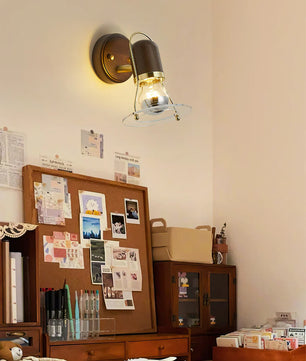 Vaughan Wall Lamp