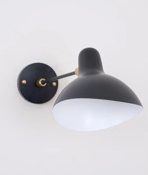 Mantis Wall Lamp