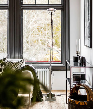 Toio Floor Lamp