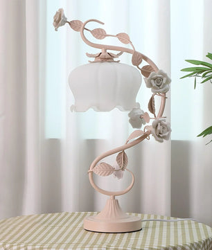 Aeyee Table Lamp