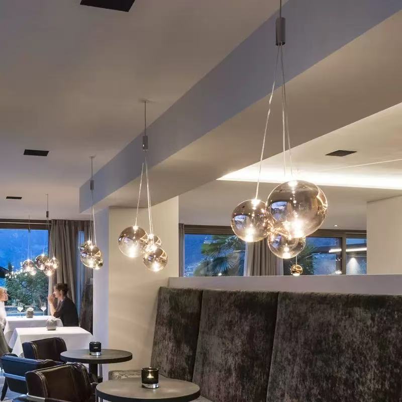 Lodes Random Pendant Light