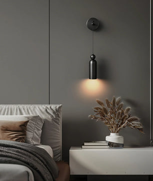 Madame Wall Lamp