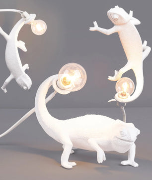 Chameleon Wall Lamp