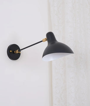 Mantis Wall Lamp