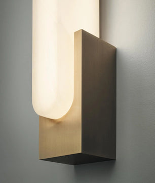 Agatha Wall Lamp