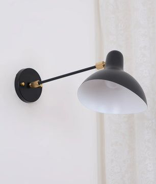 Mantis Wall Lamp