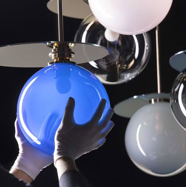 Umbra Pendant light