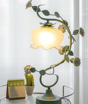 Aeyee Table Lamp