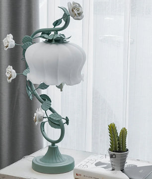 Aeyee Table Lamp