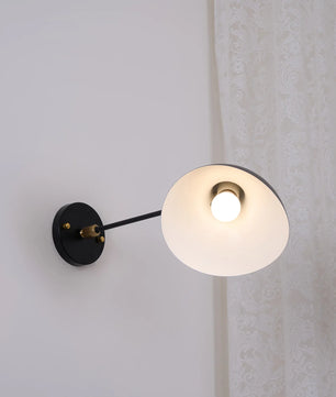 Mantis Wall Lamp