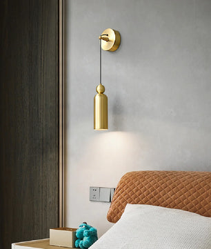 Madame Wall Lamp