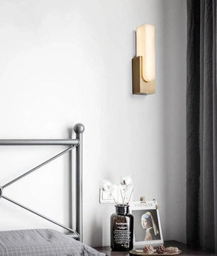 Agatha Wall Lamp
