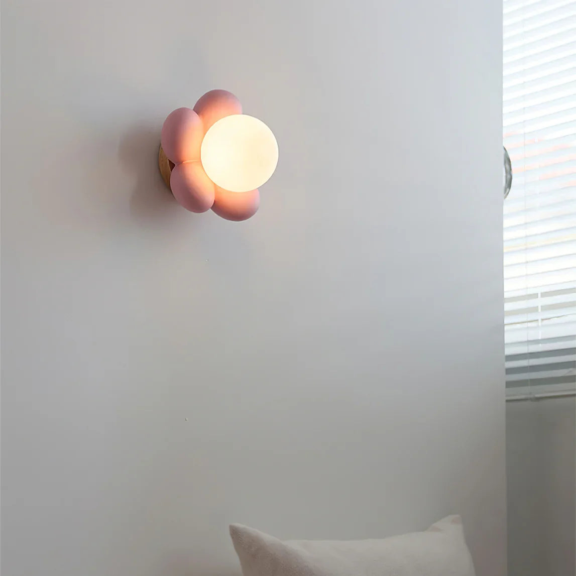 Bloom Flower Wall Lamp