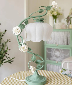 Aeyee Table Lamp