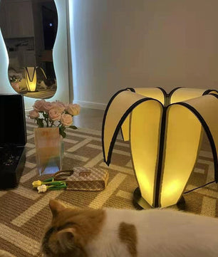 Banana Table Lamp