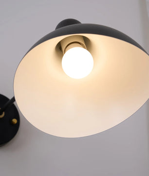 Mantis Wall Lamp