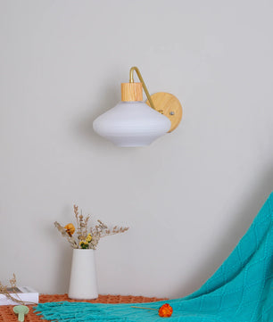 Wohlert Wall Lamp