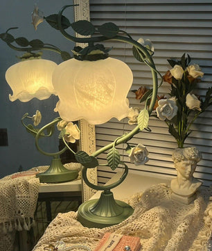 Aeyee Table Lamp