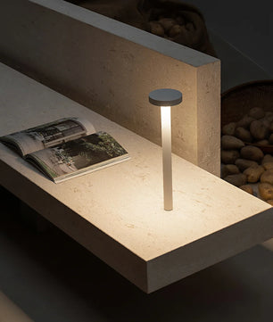 Tetatet Built-in Battery Table Lamp