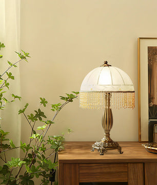 Tassel Flower Table Lamp