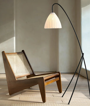 Rieort Tripod Floor Lamp