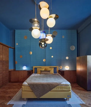 Umbra Pendant light