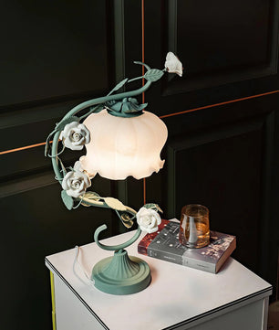 Aeyee Table Lamp