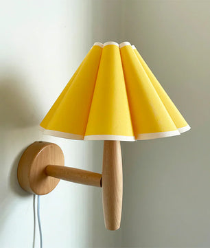 Vintage Fluted Plug In Wall Lamp