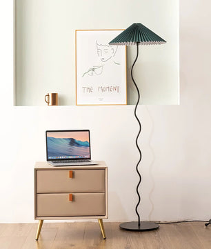 Wiggly Pleated Floor Lamp