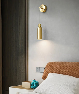 Madame Wall Lamp