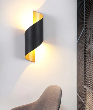 Helix Wall Lamp
