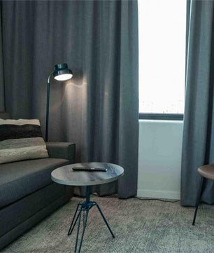 Bumling Mini Floor Lamp