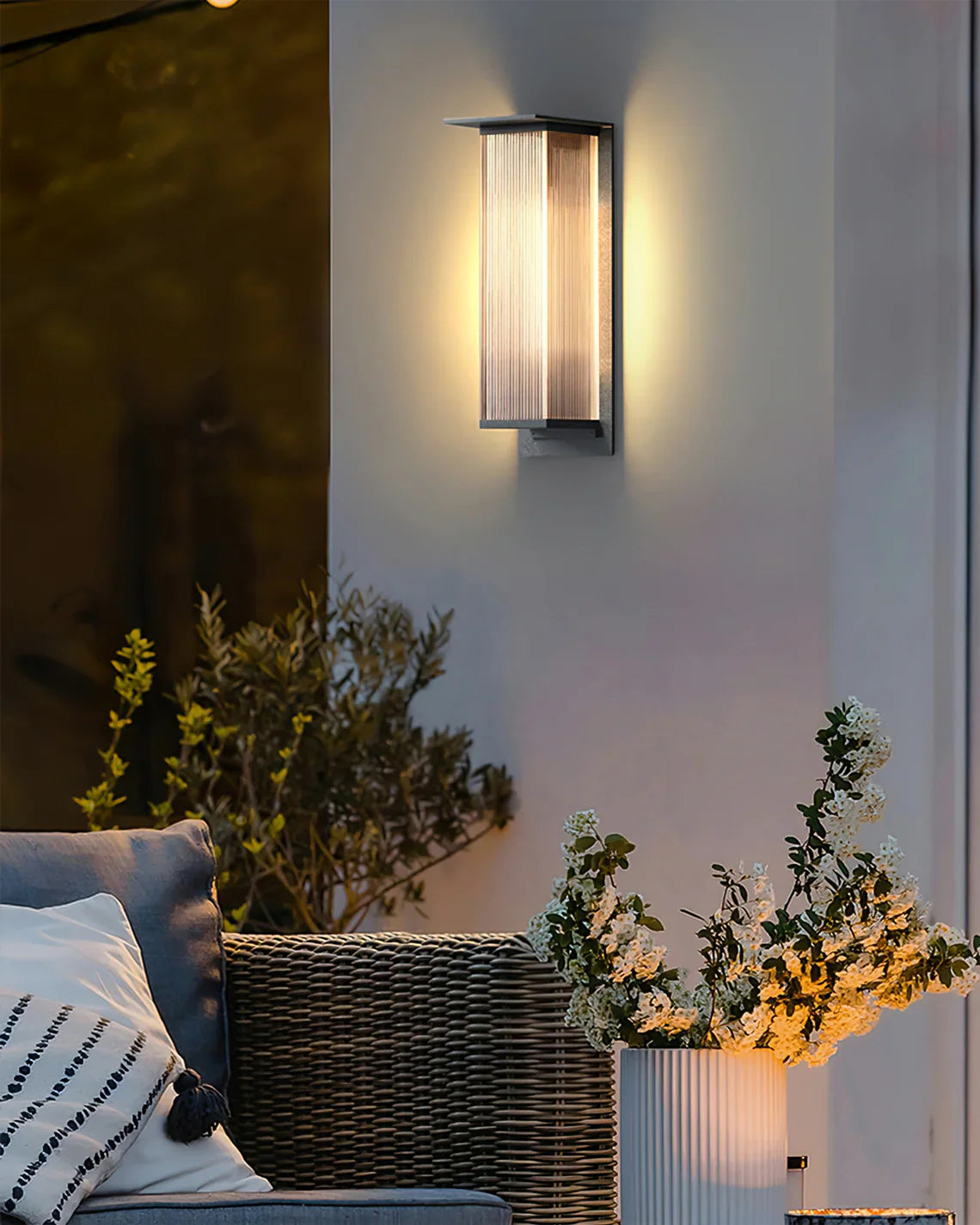 مصباح حائط خارجي من Oleron Box