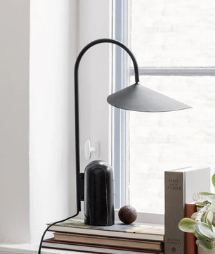 Arum Table Lamp
