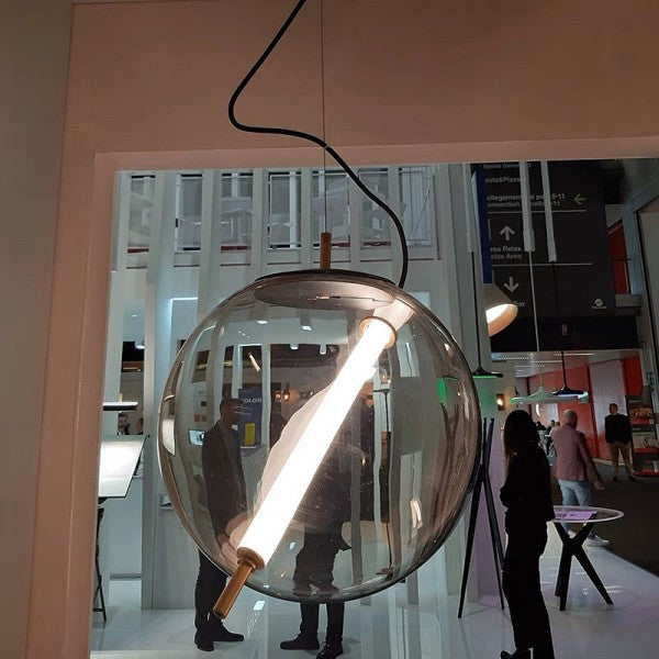مصباح متدلي زجاجي LED من تيرازا مارتيني