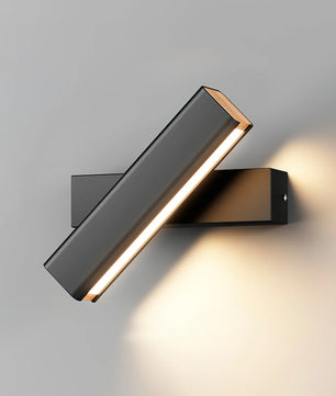 Clasp Wall Lamp