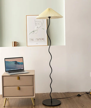 Wiggly Pleated Floor Lamp