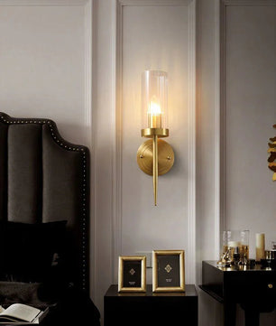Alouette Wall Lamp