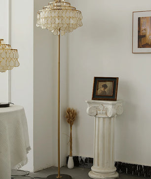 Vivant Shell Floor Lamp