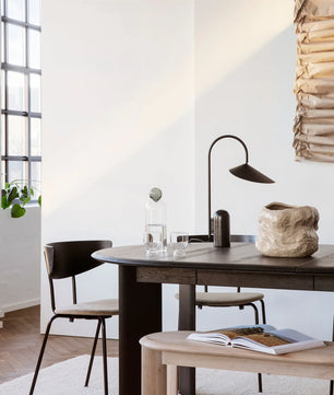 Arum Table Lamp