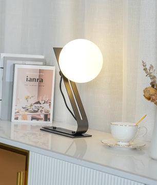 Arandela Table Lamp