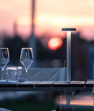Tetatet Built-in Battery Table Lamp