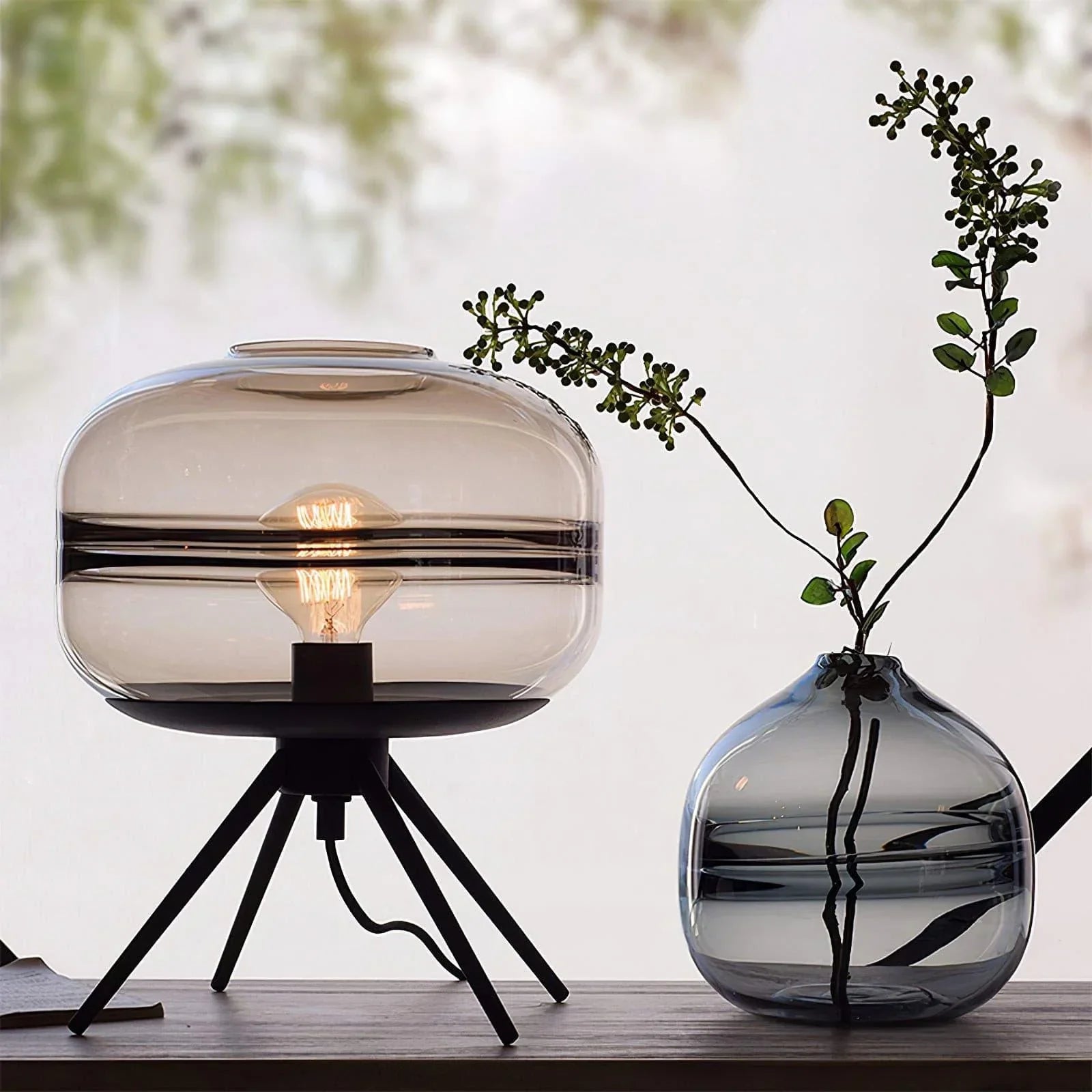JAR Table Lamp
