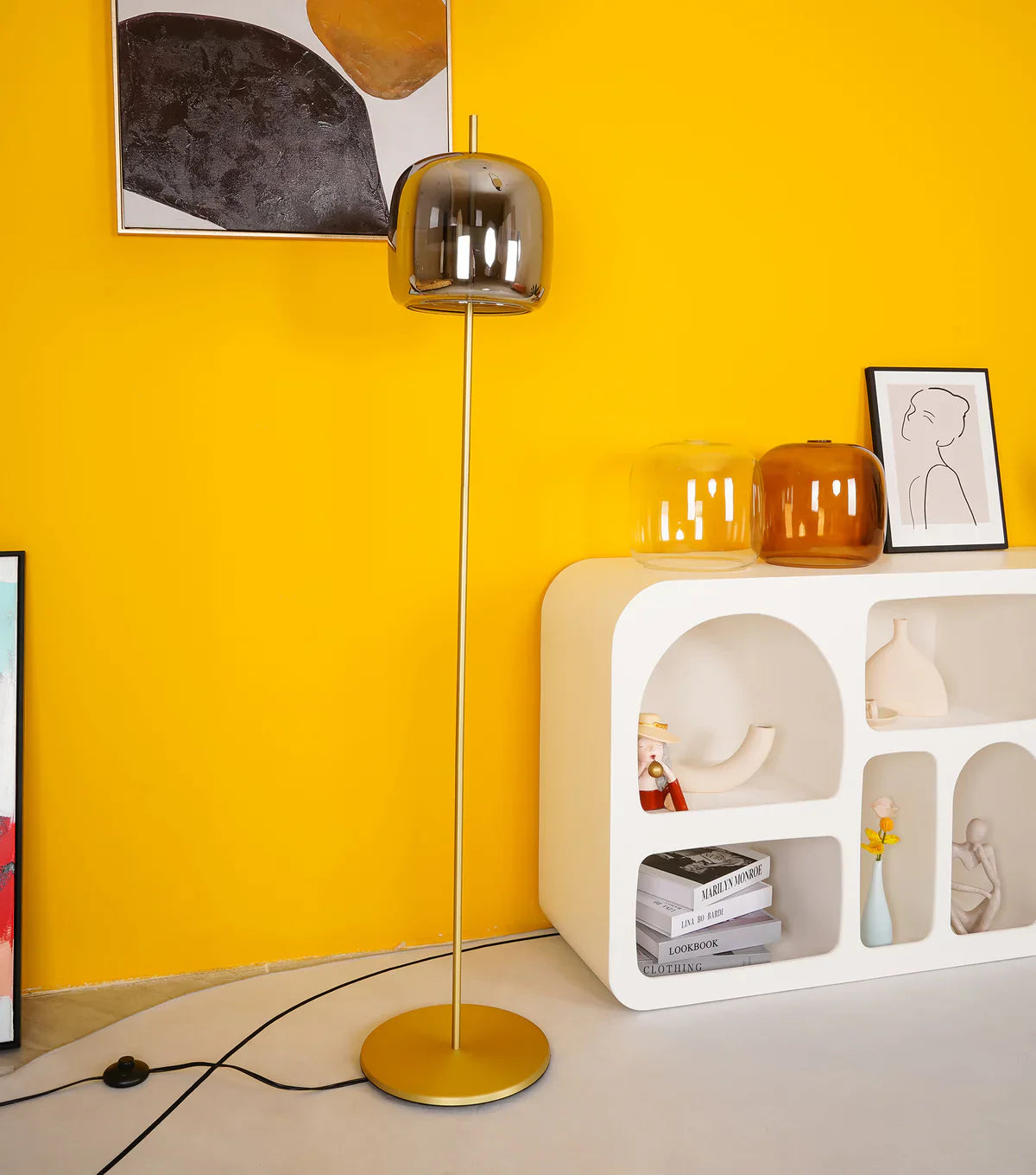 Jujube Floor Lamp
